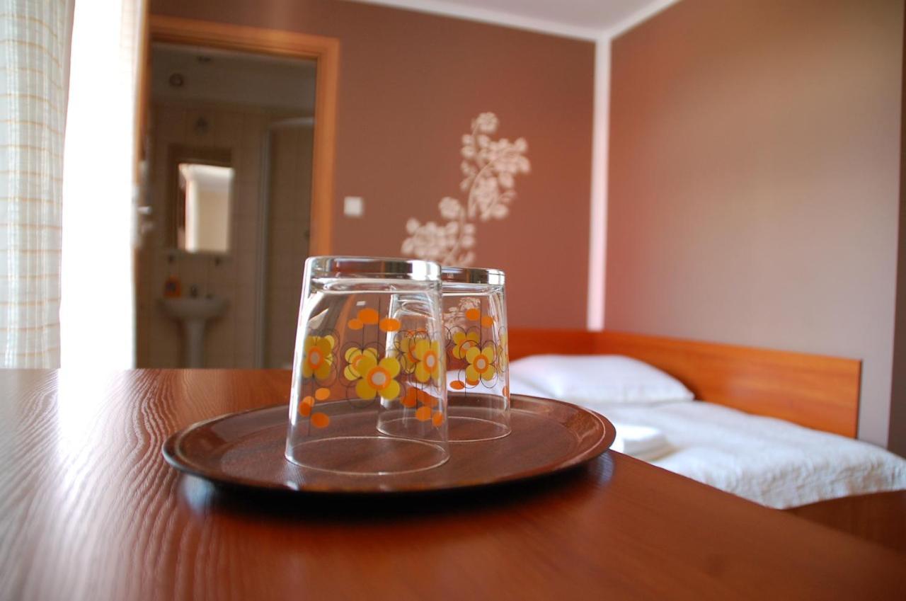Koral Bed & Breakfast Koszalin Exterior photo
